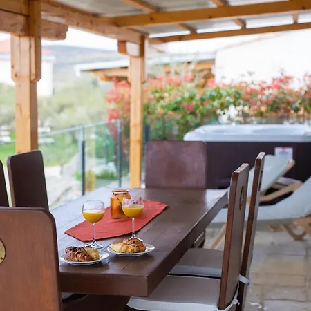 Holiday Homes Kanajt Punat Exterior photo